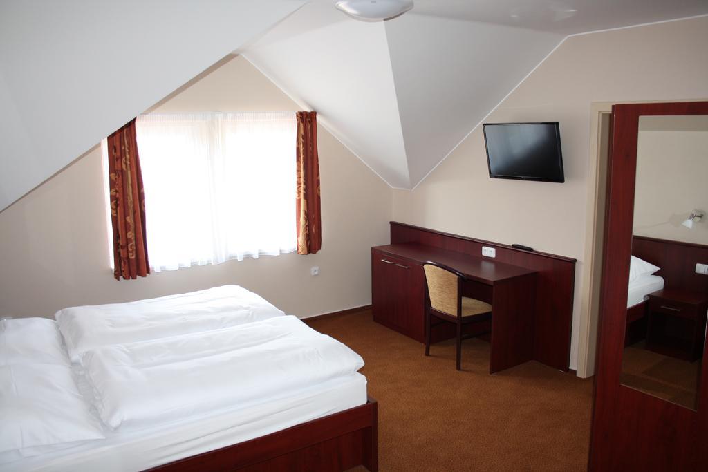 Penzion Siesta Valtice Chambre photo